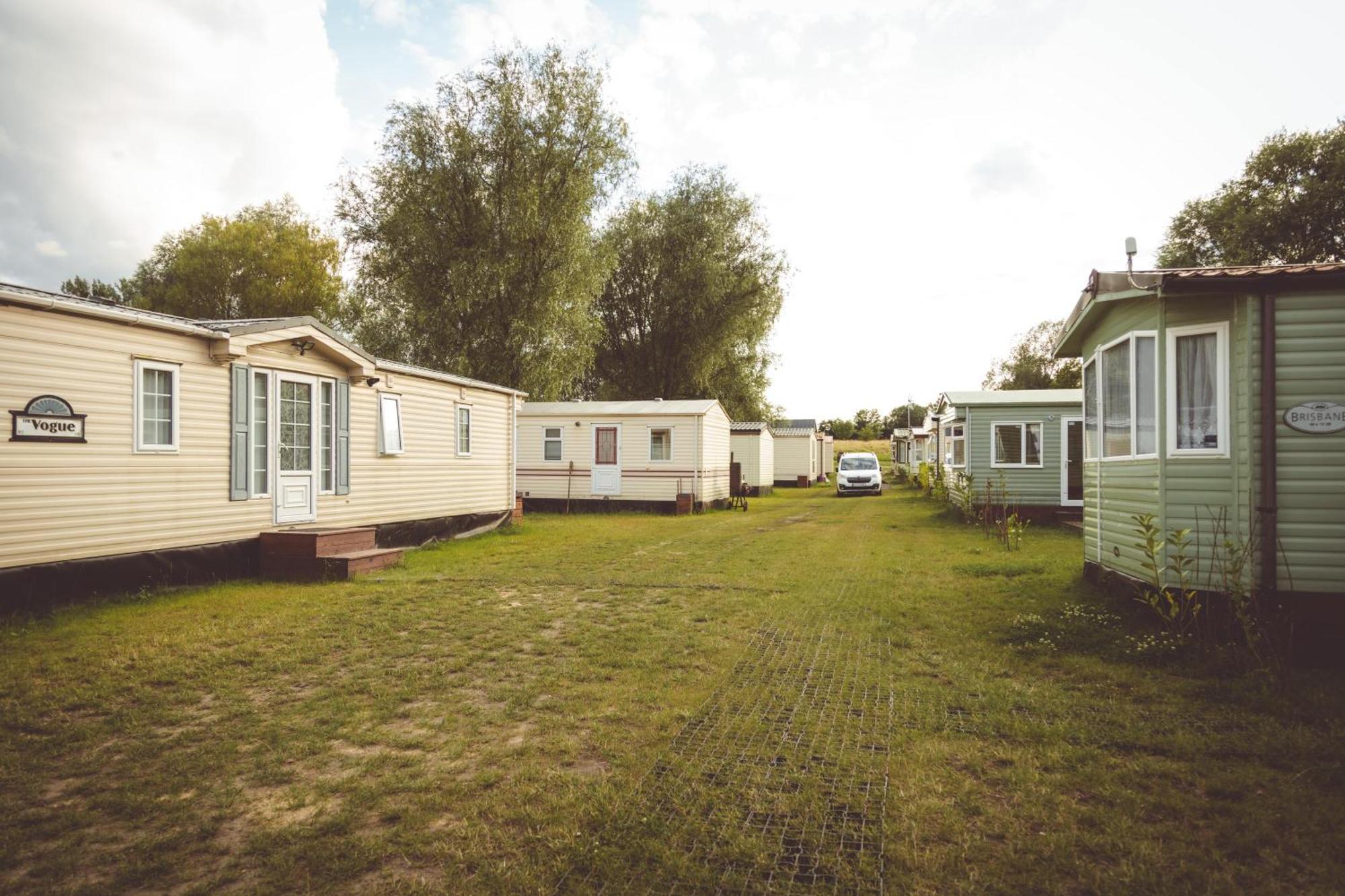 Vila Osrodek Wypoczynkowy "Marina Rozbejko" Myślibórz Exteriér fotografie